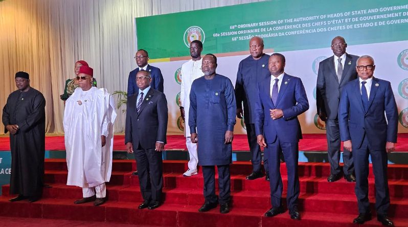 Chefes de Estado da CEDEAO lançam forte apelo à unidade e condenam o golpe de estado na Guiné Bissau