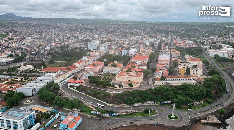 Reportagem/Dia Mundial das Cidades: Praienses querem mais saneamento, segurança e melhores infra-estruturas na capital