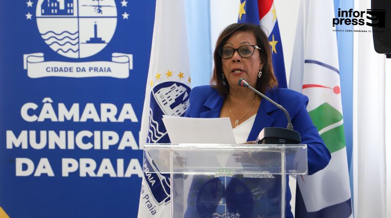 Praia: Presidente da Assembleia Municipal sugere profissionalização do cargo e aposta na modernização do órgão (c/áudio)