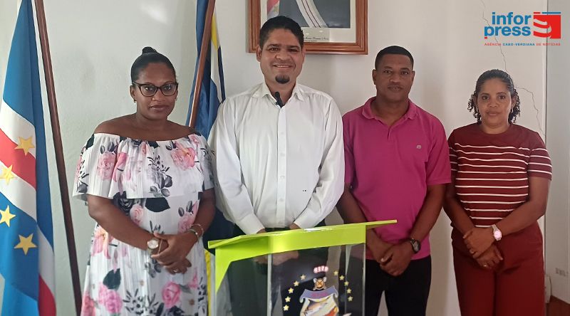 São Nicolau: Autarca do Tarrafal desprofissionaliza vereadora do MI Tarrafal por perda de confiança política