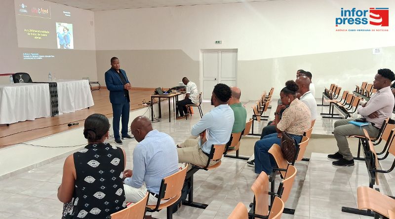 Qualificação de treinadores é chave para o desenvolvimento do desporto, defende académico