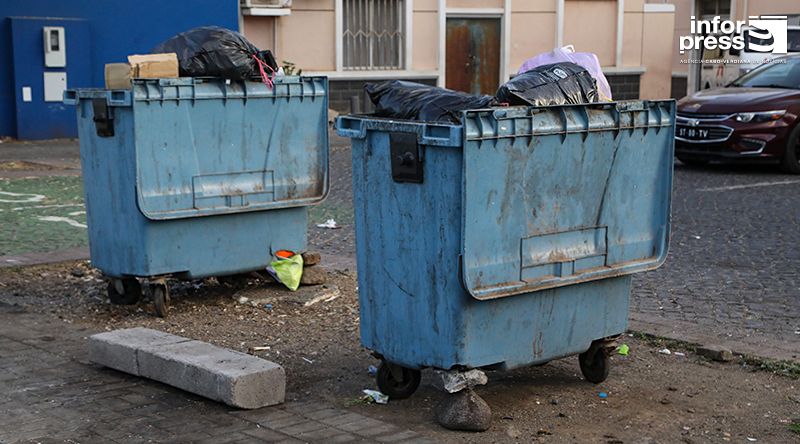 Câmara Municipal da Praia preocupada com actos de vandalismo nos contentores em Achada Santo António 