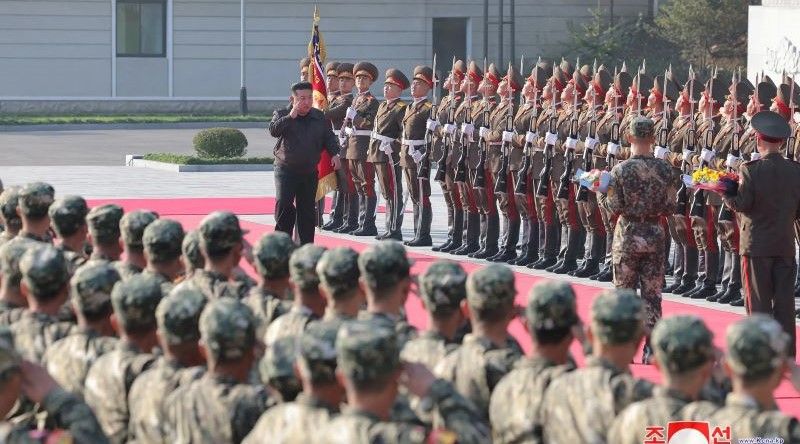 Tropas norte-coreanas enviadas para a frente de batalha na Ucrânia - Seul 