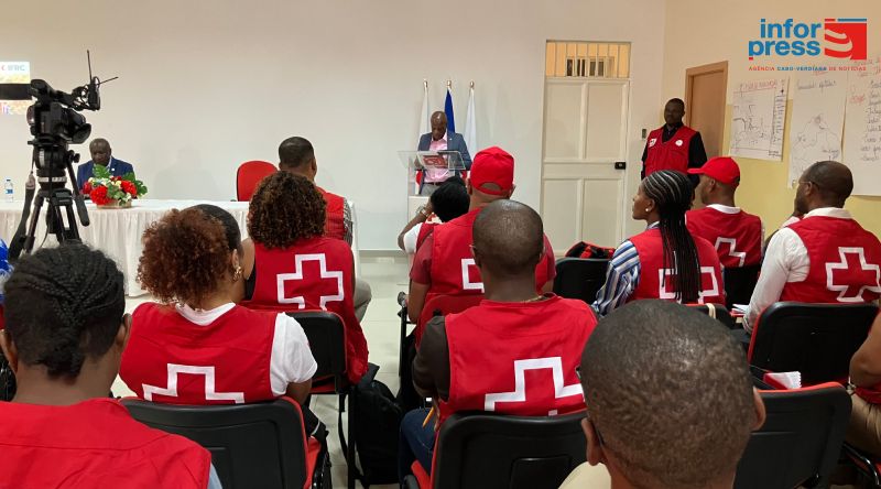 Cruz Vermelha lança plano antecipatório à seca de 26 mil contos para proteger comunidades em Cabo Verde (c/áudio)