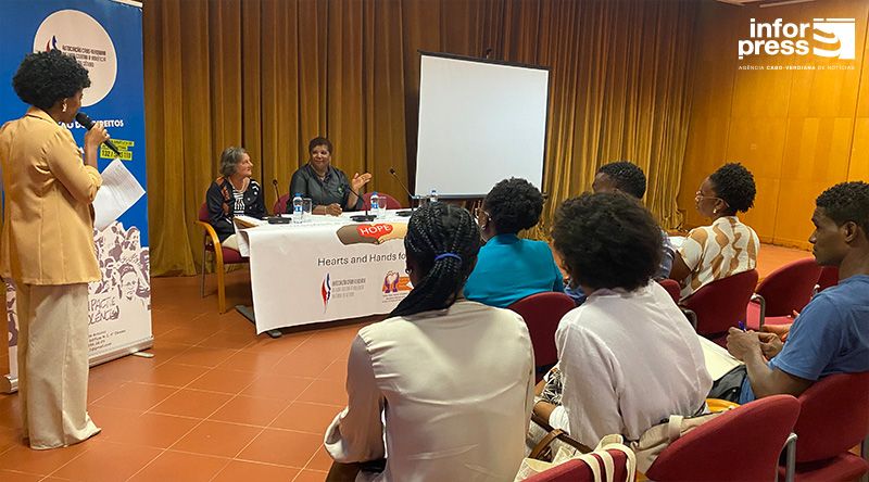 Trinta formandos iniciam curso para combate à violência baseada no género em Cabo Verde (c/áudio)