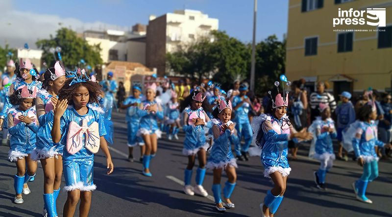 São Vicente/Carnaval: Delegacia de Saúde leva tema “Viagem pelo corpo humano” às ruas para incentivar autocuidado