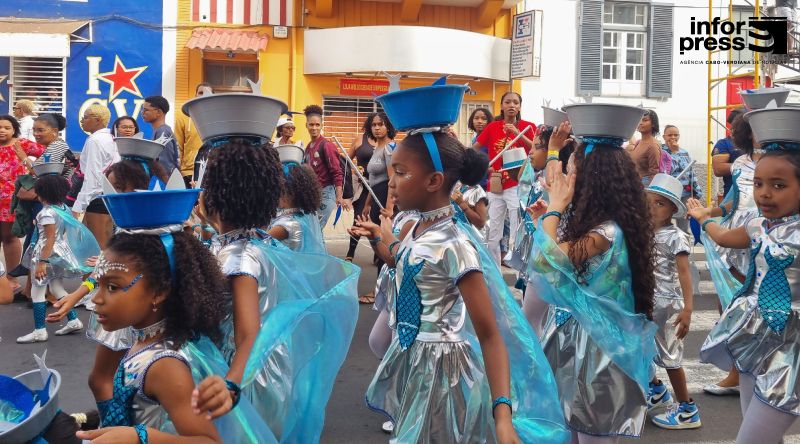 São Vicente/Carnaval: Mindelo pulsa entre a inocência das crianças e o vigor dos mandingas