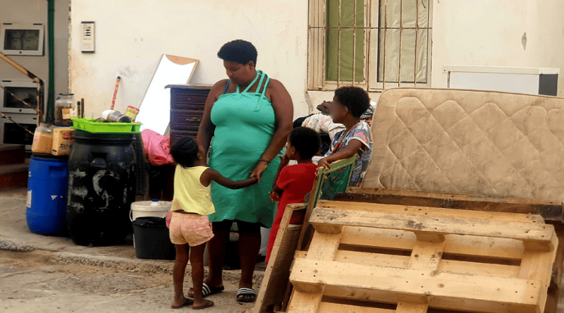 Boa Vista: Despejo em apartamentos da IFH deixa duas famílias desalojadas