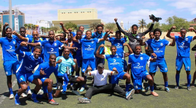 Futebol/Santiago Sul: Desportivo da Praia garante regresso à primeira divisão