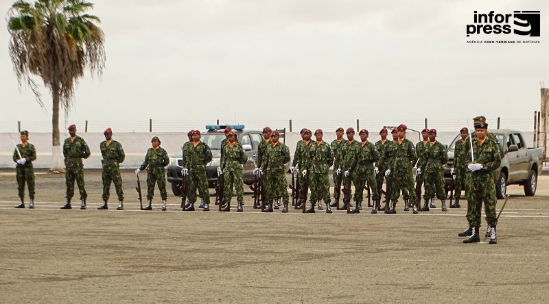 Sal: Comandante da 2.ª Região Militar exalta legado de António Lopes e alerta para diminuição do efectivo