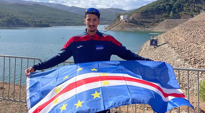 Canoagem: Diogo Araújo conquista primeira medalha internacional de Cabo Verde na modalidade