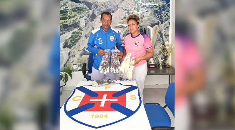 Futebol/Santo Antão Sul: Vozinha oferece alguns pares de luva aos Sanjoanenses