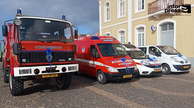 Santo Antão: Ribeira Grande recebe quatro viaturas doadas pelo município de Ponte de Sor