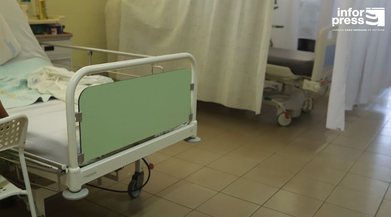 Fogo/Acidente: Quatro crianças acidentadas na Praia para tratamento e uma permanece nos cuidados intensivos