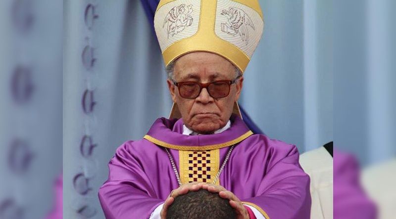 Governo condecora Dom Paulino Évora a título póstumo com Medalha de Mérito Altruísta