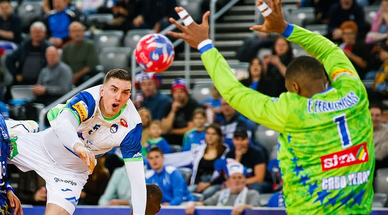 Mundial/Andebol: Lesão de Élcio Fernandes sem gravidade