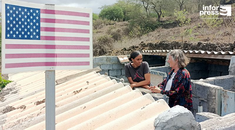 Fogo: Embaixadora dos EUA elogia implementação de microprojecto comunitário em Pico Pires
