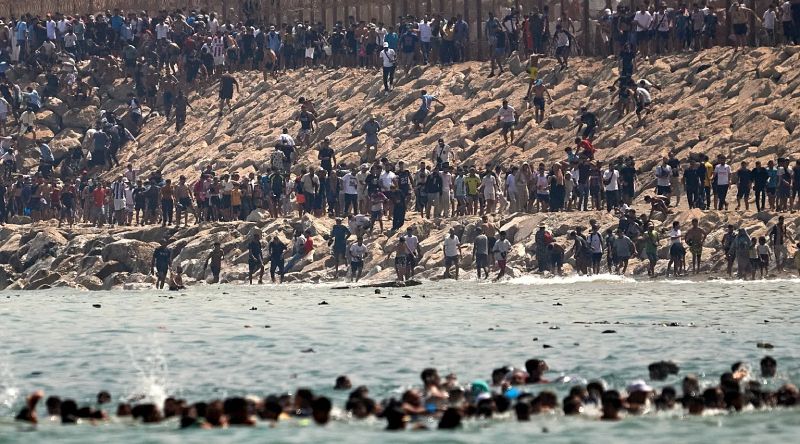Migrações: Presidente do governo de Ceuta estima entrada de 60 mil pessoas e diz que há 34 mortos