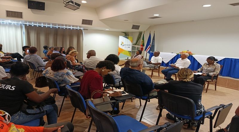 Turismo: Governo promete analisar reivindicações dos operadores do Sal e resolver problemas prioritários