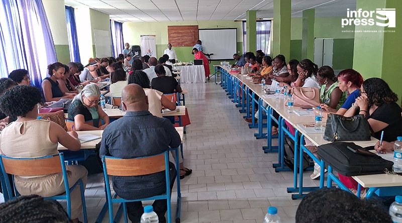 Directora do SGPAIE defende foco nas competências sociais e emocionais na transição do pré-escolar para o ensino básico