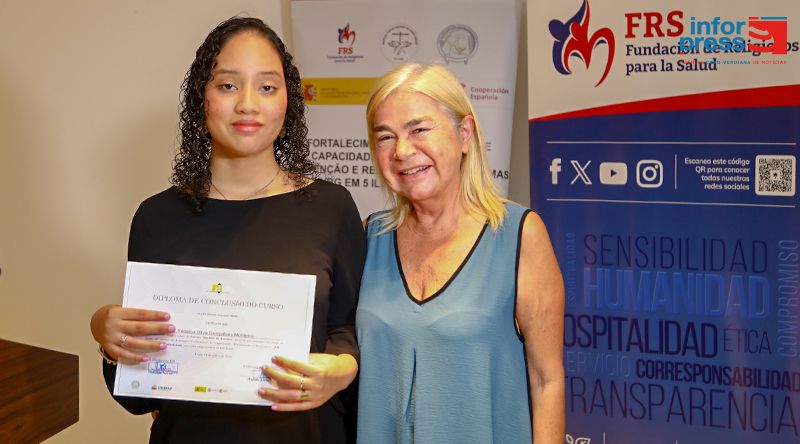 Praia: 26 mulheres e meninas concluem formação profissional na área da estética