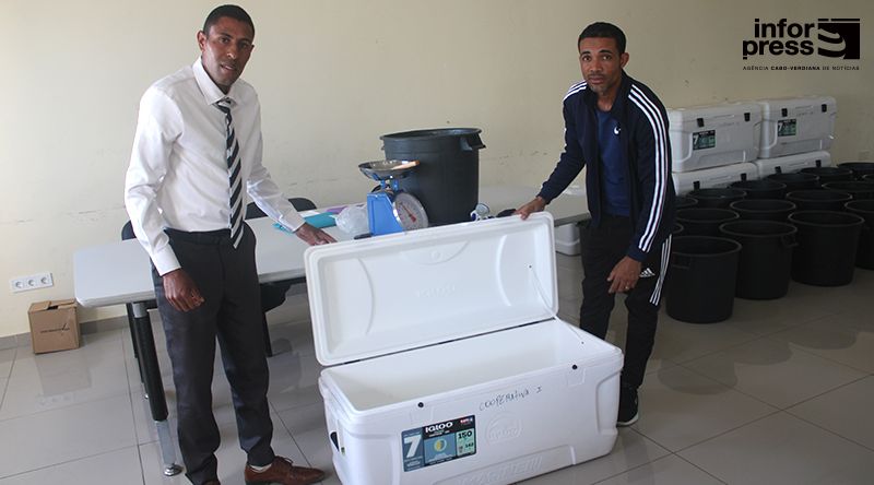 Brava: Igreja de Jesus Cristo dos Santos dos Últimos Dias apoia CoopUnipesca com equipamentos e reabilitação de embarcações (c/áudio)