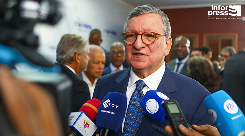Antigo primeiro-ministro de Portugal defende imigração controlada e com equilíbrio