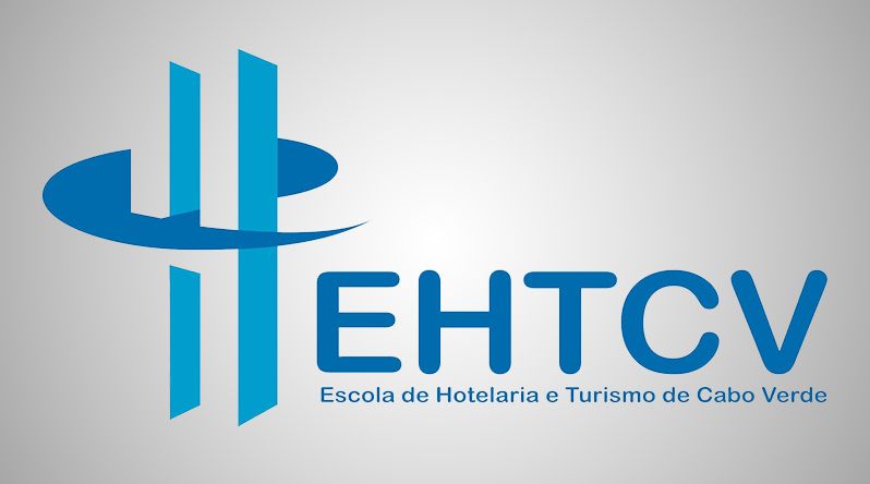 São Vicente: Cerca de cem formandos da Escola de Hotelaria e Turismo recebem certificado de formação profissional