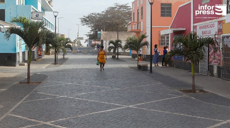Ilha do Sal: Ministério da Saúde reforça resposta ao surto de conjuntivite com envio de equipa de oftalmologistas