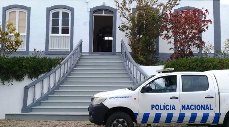 Brava: Cidadão acusa Polícia Nacional de alegado abuso de autoridade, mas comandante refuta acusações