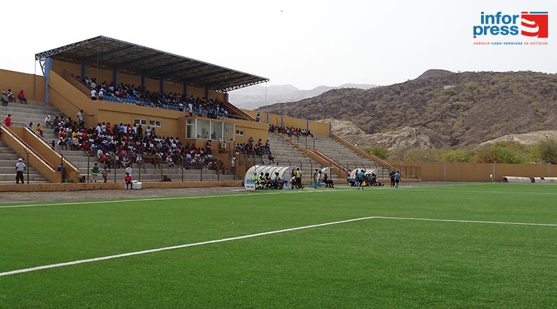 Porto Novo: Autarquia anuncia curso para treinadores e monitores de futebol