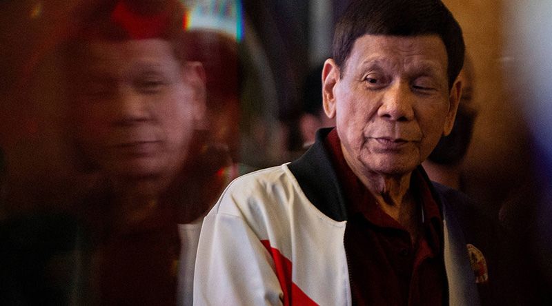 Ex-Presidente filipino acusado de envolvimento no assassínio de pelo menos 76 pessoas