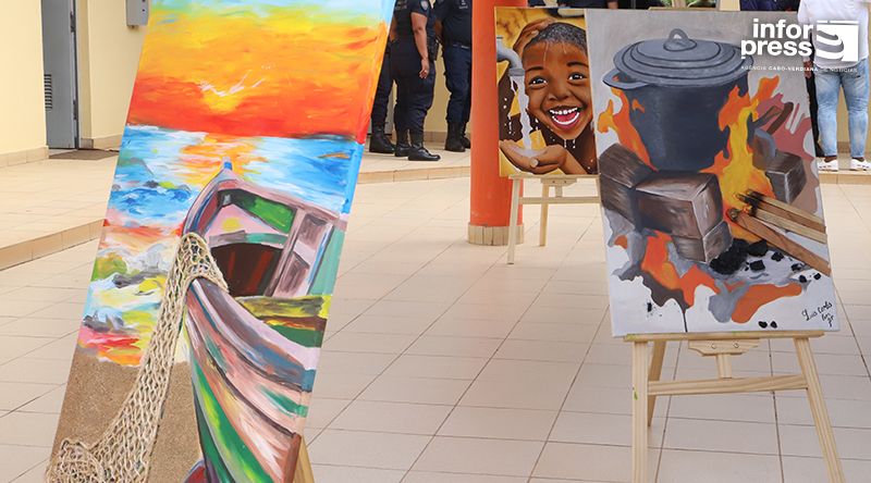 Serviços prisionais levam talentos e trabalhos produzidos por reclusos à feira nacional de artesanato
