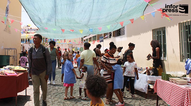 Dia da Mãe/Praia: Vendedeiras destacam impacto positivo de feira promovida pela EBI Nova Assembleia