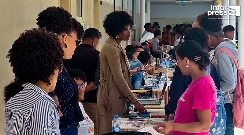 Santo Antão: Feira das Profissões aposta na prática para ajudar alunos a escolher o futuro