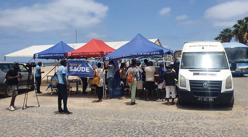 Boa Vista: Feira de Saúde assinala Dia da Enfermagem com forte adesão de munícipes