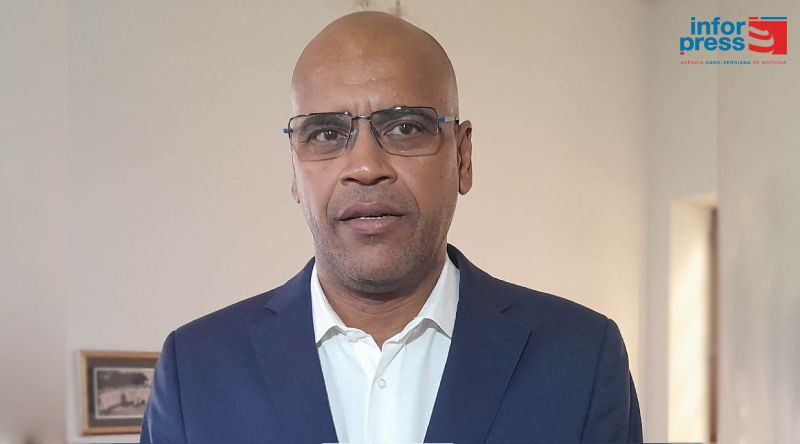 Ministro da Família diz que valor entregue em ‘lay-off’ às empresas será reposto ao INPS (c/áudio)