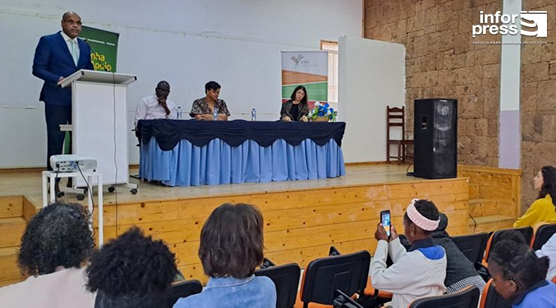 Ministro destaca importância de celebrar e refletir sobre os desafios dos Direitos Humanos no Dia Internacional da Mulher