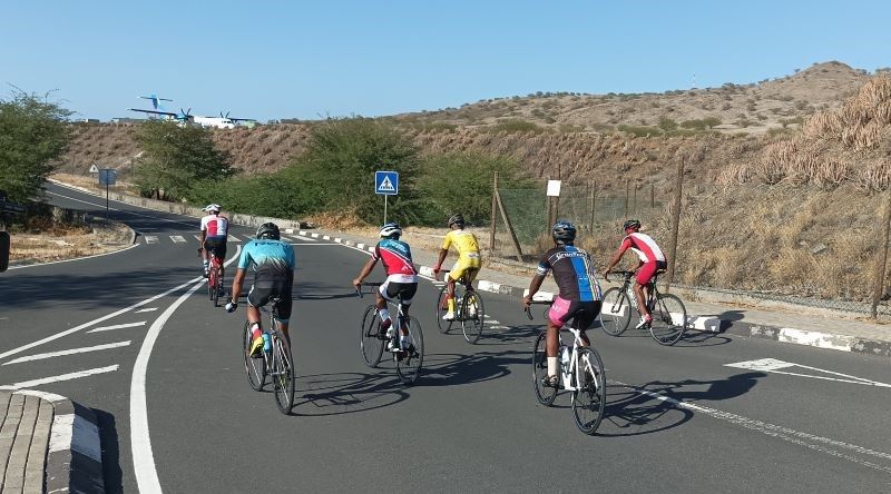 Santa Catarina do Fogo: António Gonçalves conquista prova de ciclismo no percurso São Filipe/Cova Figueira