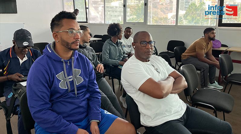 FECAH realiza formação e certificação de árbitros de “powerlifting” na Praia