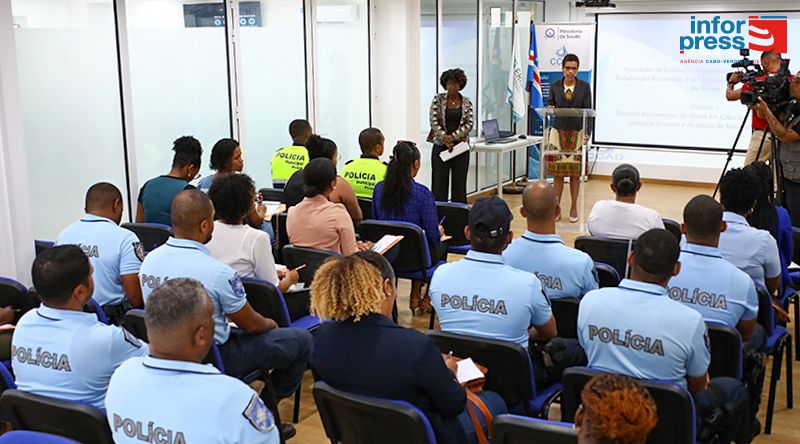 Fiscalizadores da lei do álcool reforçam estratégias para diminuir uso abusivo do álcool
