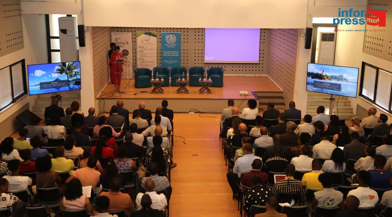 INGT propõe políticas públicas integradas para responder aos desafios do crescimento urbano em Cabo Verde