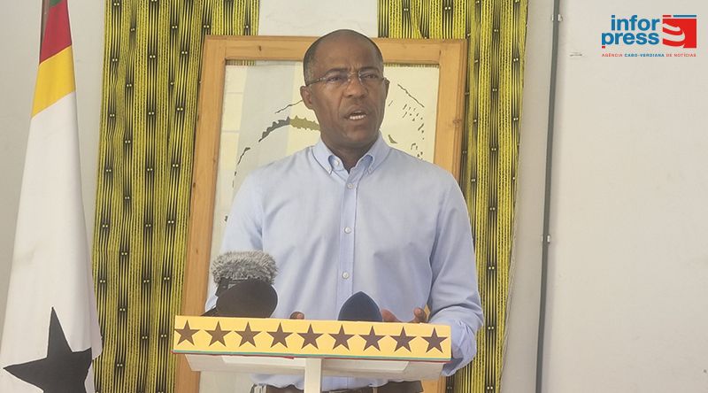 São Vicente/Chuvas: Francisco Carvalho considera ser momento de solidariedade avaliação e ilações
