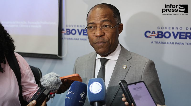 Primeiro-ministro desdramatiza veto de José Maria Neves e diz estar “tudo dentro do jogo democrático” 