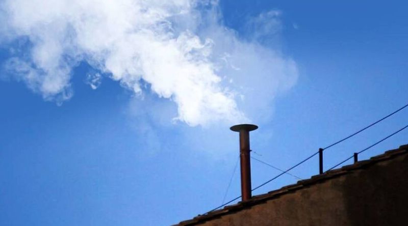 Conclave: Fumo branco da Capela Sistina anuncia o novo Papa