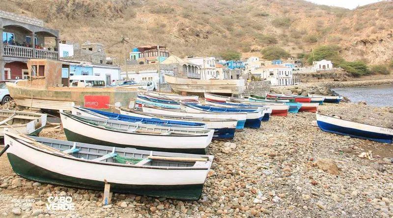 Brava: Pescadores de Furna, Fajã d'Água e Lomba Tantum pedem arrastadores de botes condignos (c/áudio)