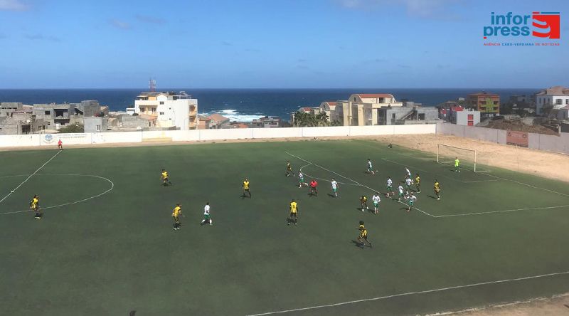 Futebol/Santo Antão Norte: Solpontense bate Santo Crucifixo e consagra liderança no campeonato regional