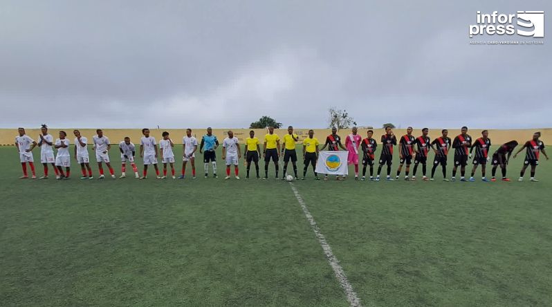 Futebol/Campeonato CV: Benfica da Brava goleado (0-4) em casa pelo África Show