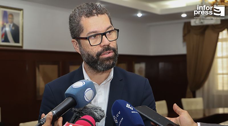 Confederação Africana de Futebol vai reunir no Sal cerca de 250 personalidades para projectar 2030