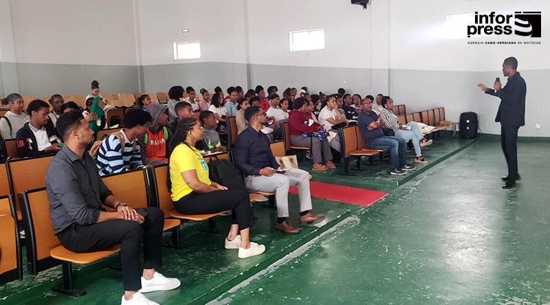 Brava: Banco de Cabo Verde promove educação financeira no âmbito da Global Money Week